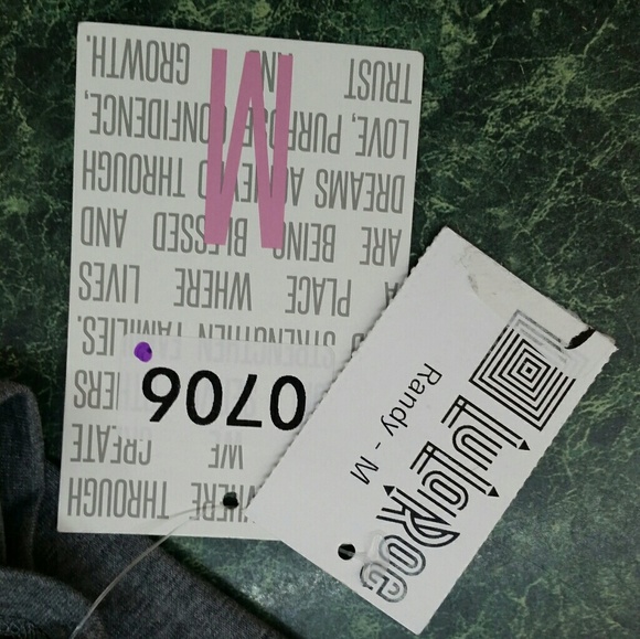 NWTS Lularoe Randy - Picture 6 of 8